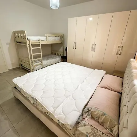 Apartment Stylish & Cozy By The Shengjin (Lezhe)